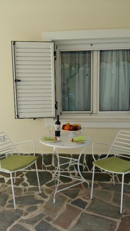 Nn Spata Rooms & Suites Near Athens Airport Eksteriør billede