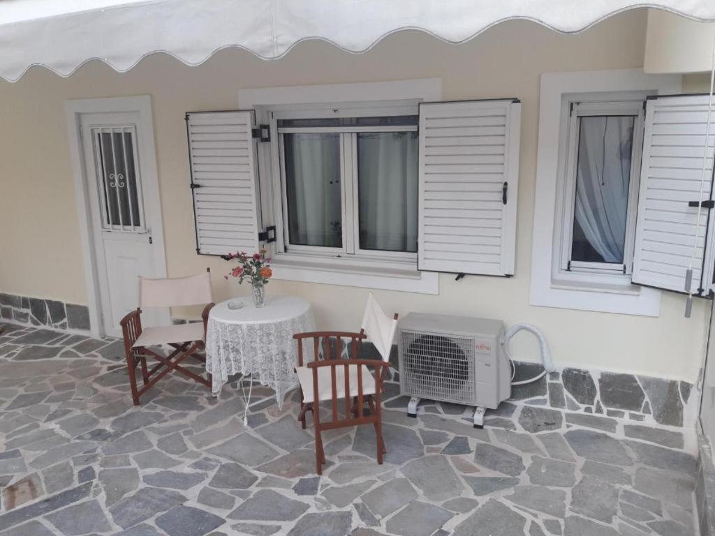 Nn Spata Rooms & Suites Near Athens Airport Eksteriør billede